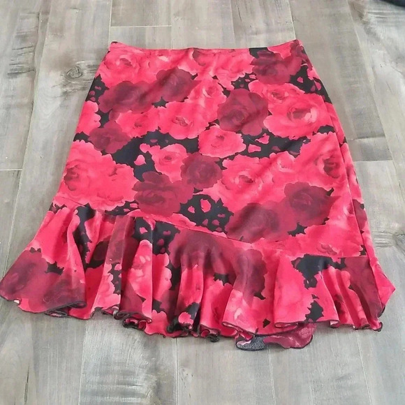Y2K Sheer Mesh Ruffle Skirt Red & Black Roses Midi M - Picture 3 of 5